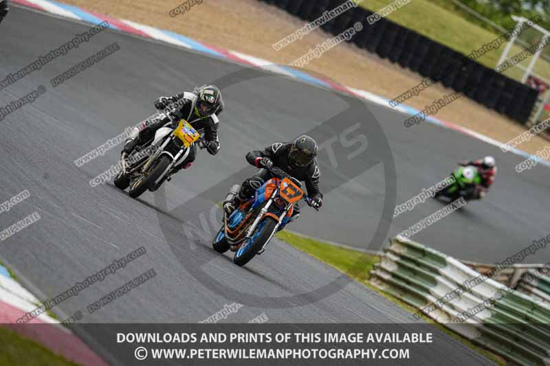 enduro digital images;event digital images;eventdigitalimages;mallory park;mallory park photographs;mallory park trackday;mallory park trackday photographs;no limits trackdays;peter wileman photography;racing digital images;trackday digital images;trackday photos